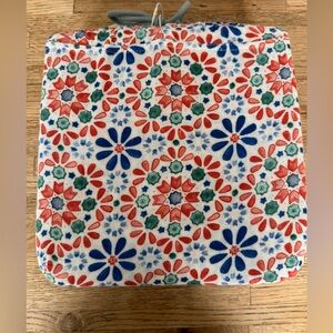 Cotton muslin quilted throw